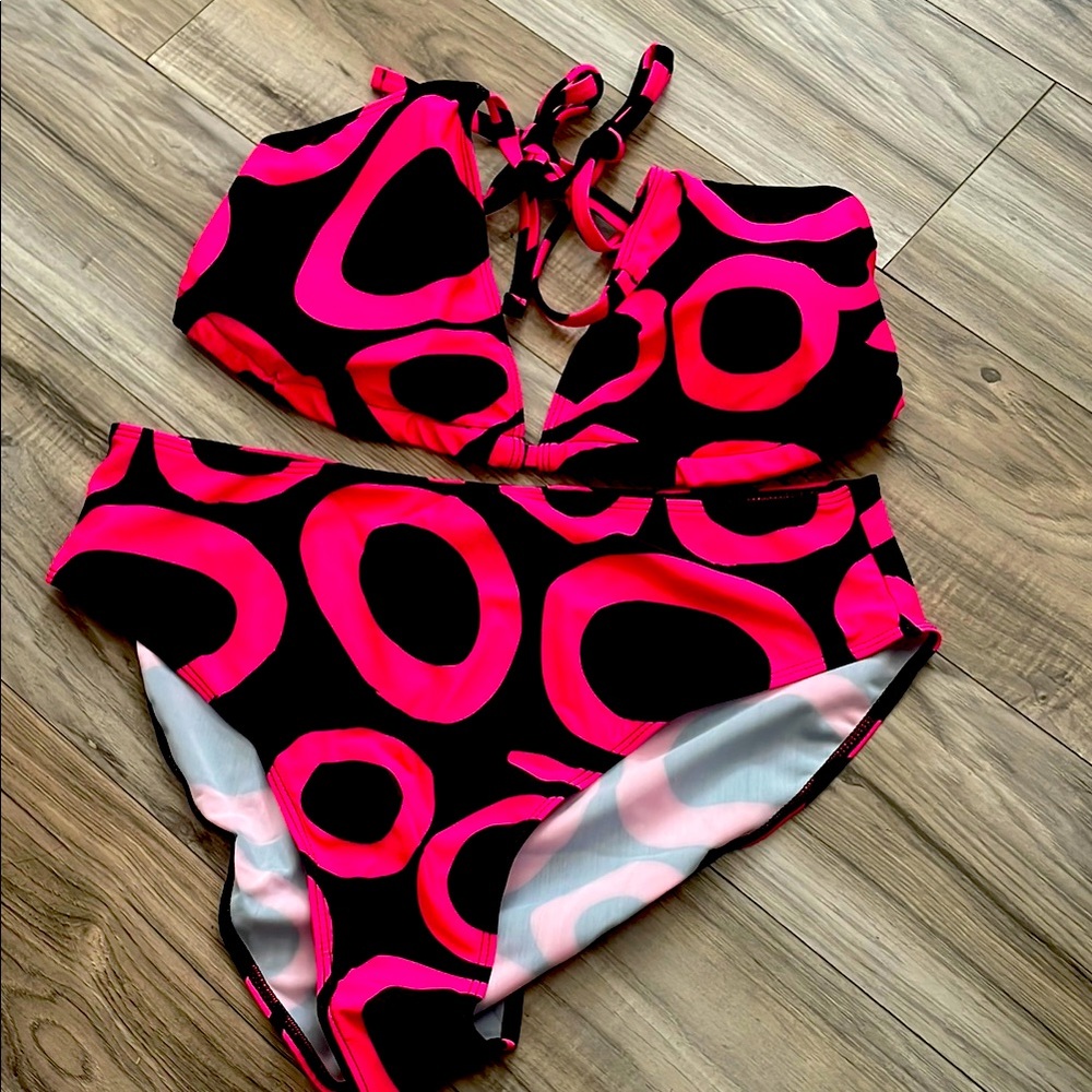 SHEIN Black and Pink Swirl Bikini with cover up